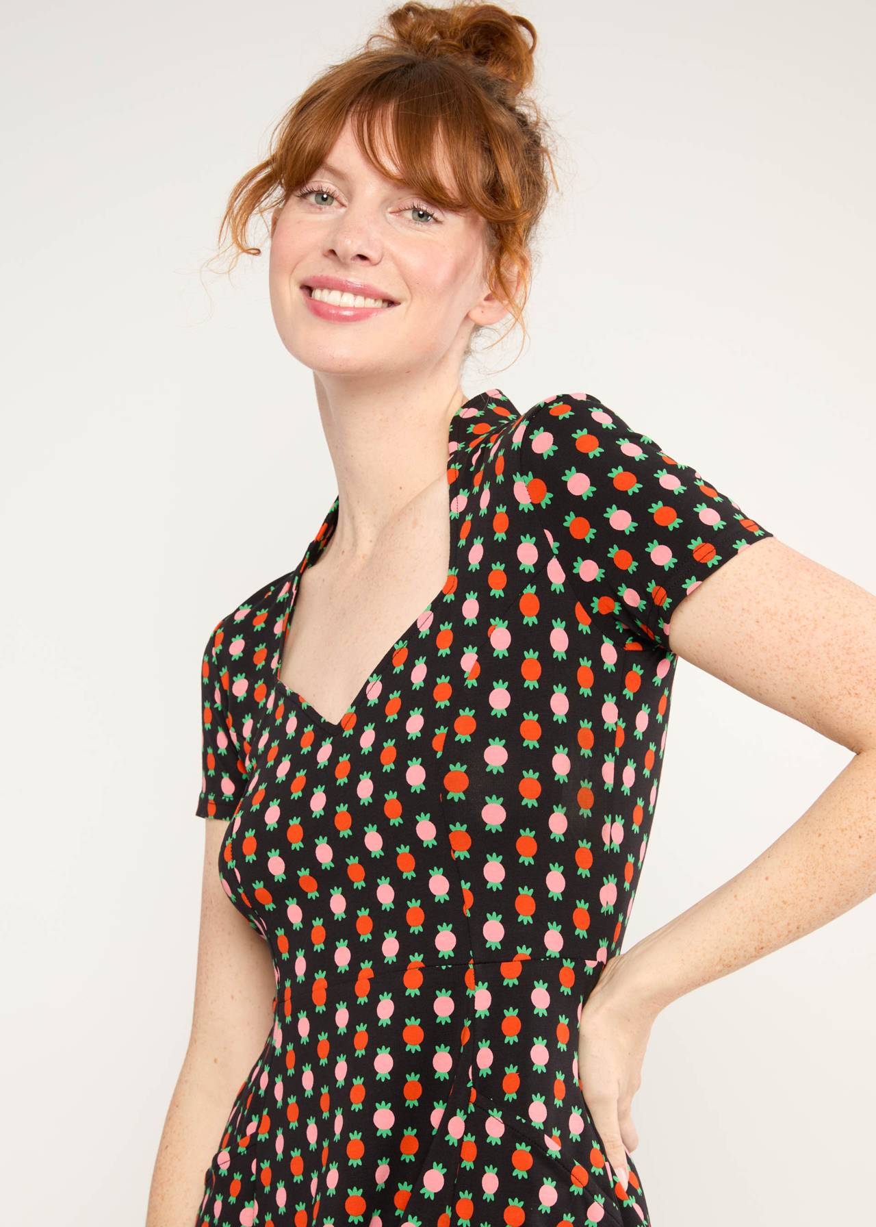 Kleid - Gracious Allure - sweet fruit memories