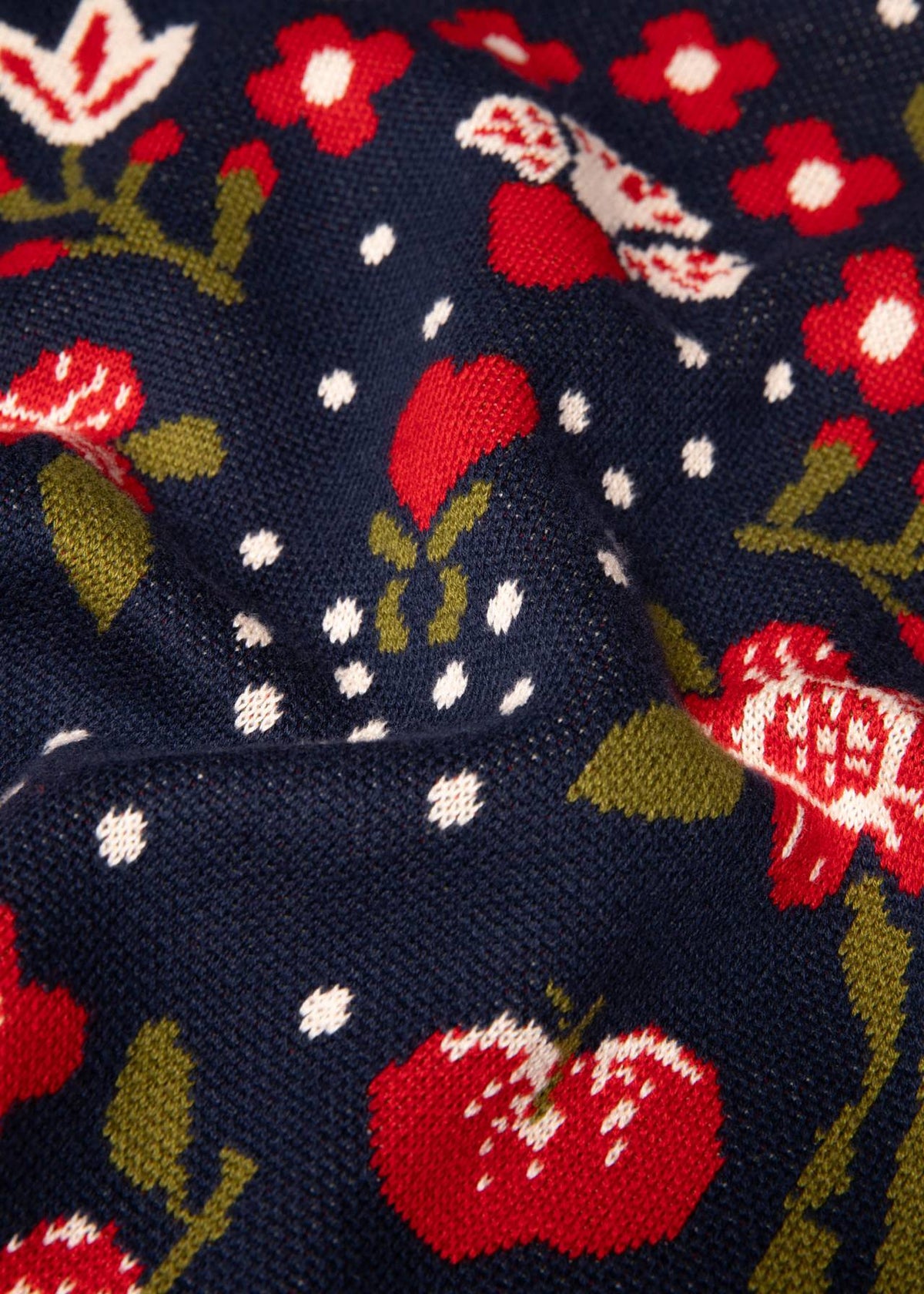 Pullover - Cold Day Warm Heart - winter-wonderland knit