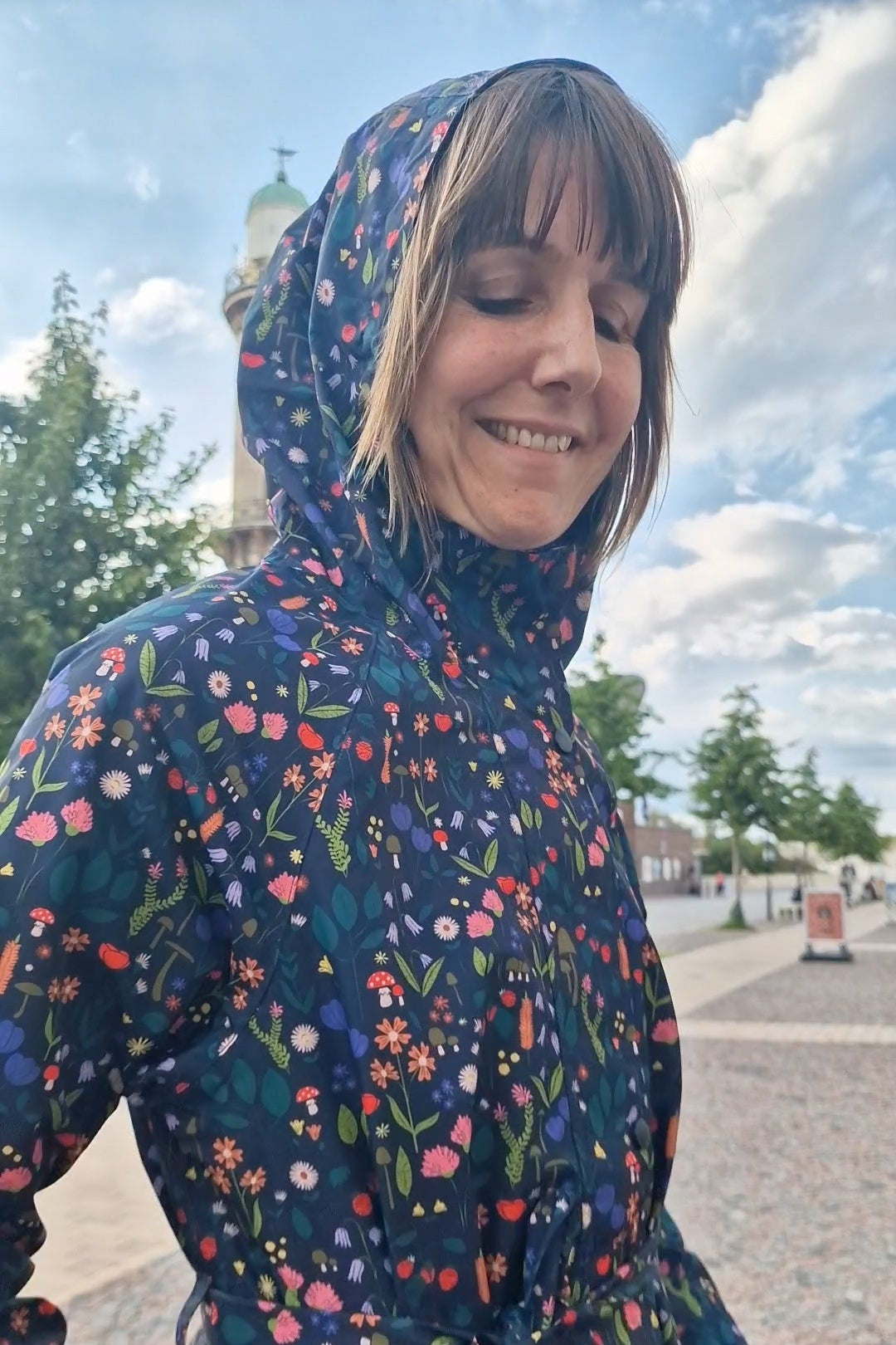 Regenjacke  - Danelisabeth Raincoat Dk Navy BOTANICAL