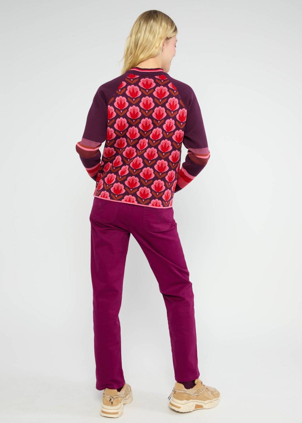 Pullover - Cold Day Warm Heart - hot wave flower -