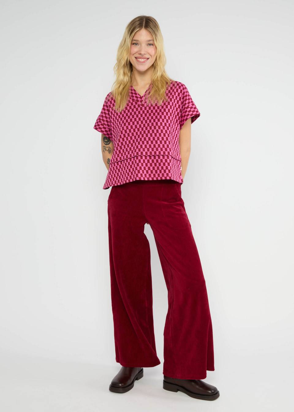 Hose - Jolly Marleen - fine needle red