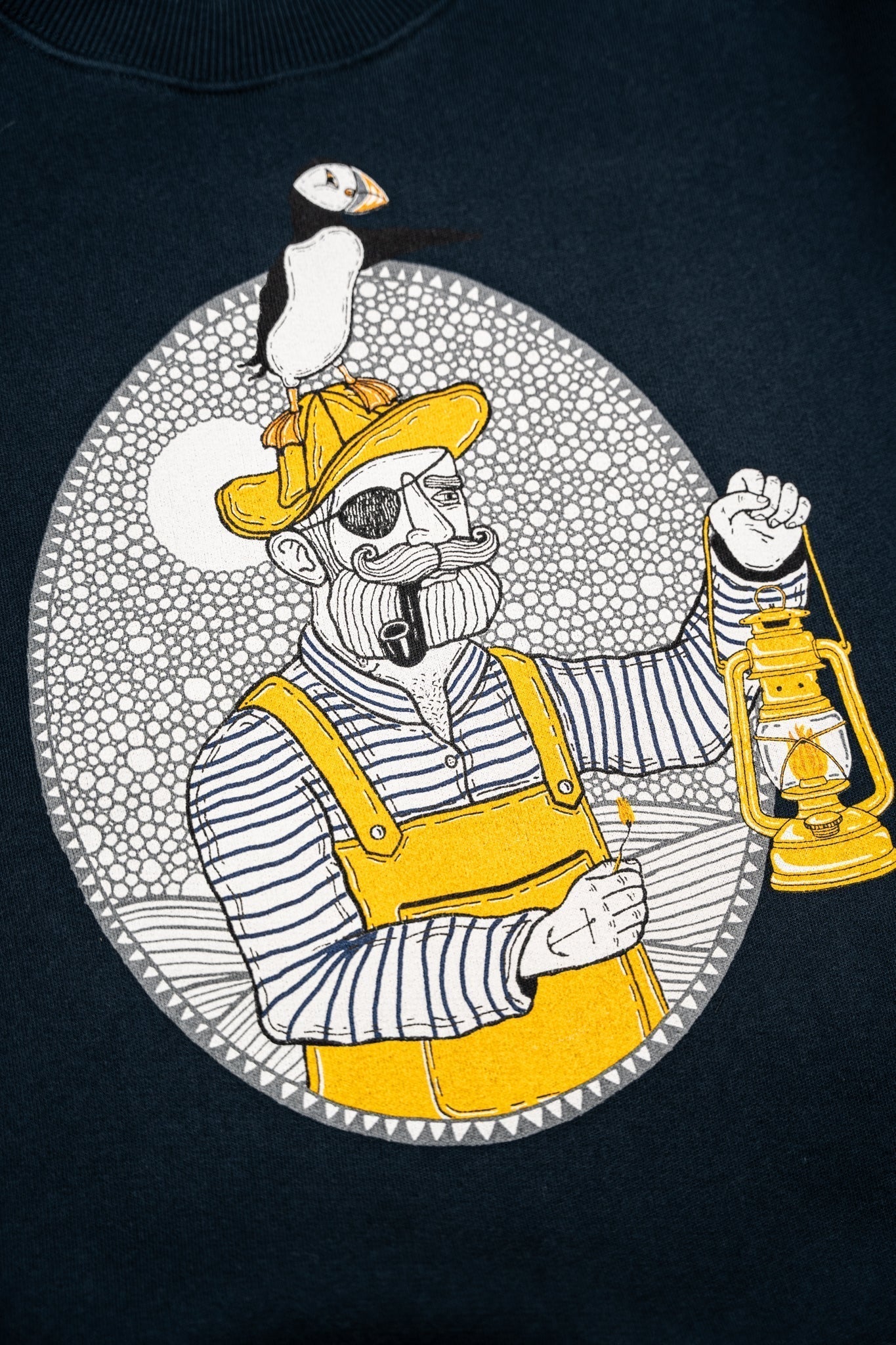 Sweatshirt - Light the Way Crewneck - Blueberry