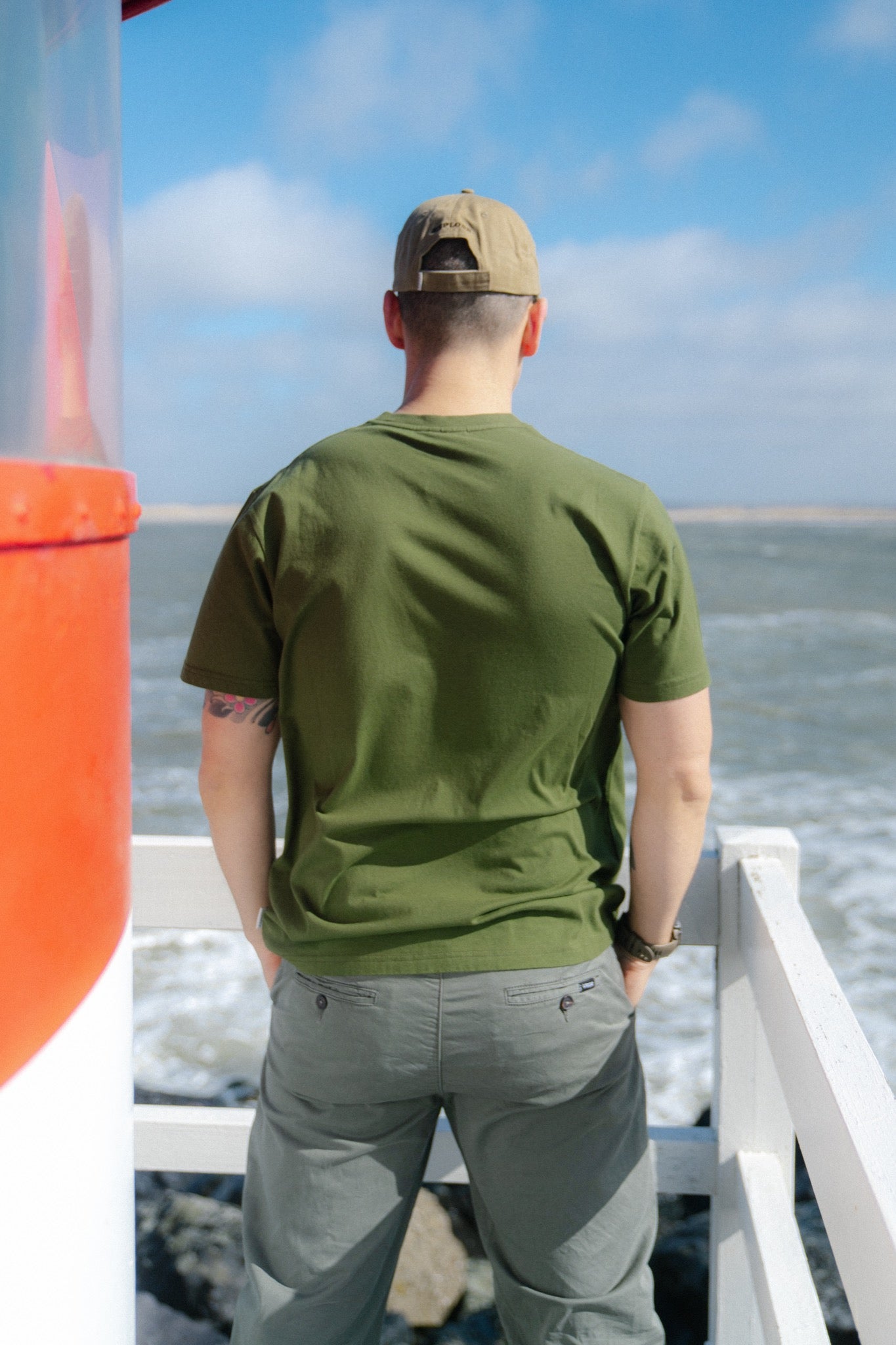 T-Shirt - Sea Parrot Surf T-shirt - Riffle Green