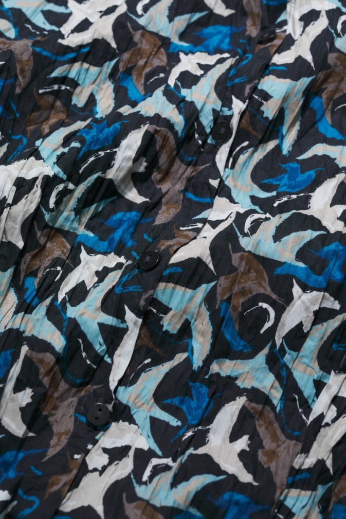 Bluse - Larissa  Shirt - Swooping Birds Onyx