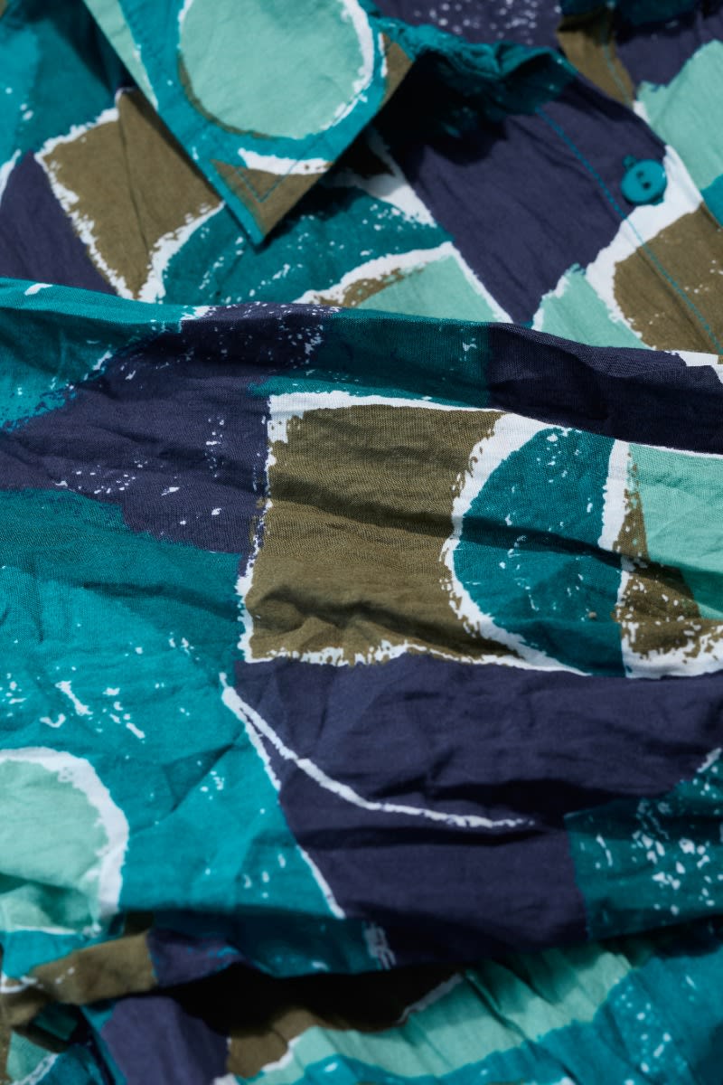 Bluse - Larissa  Shirt - Penwith Abstract Emulsion