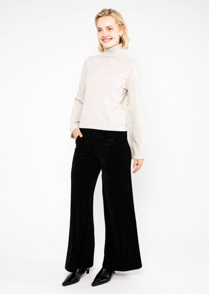 Hose - Jolly Marleen long - fine needle black - langes Bein