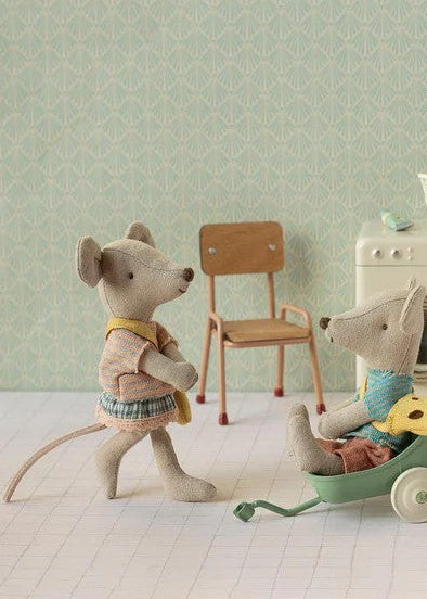 Maus - Kleine Schwester Maus mit Tasche