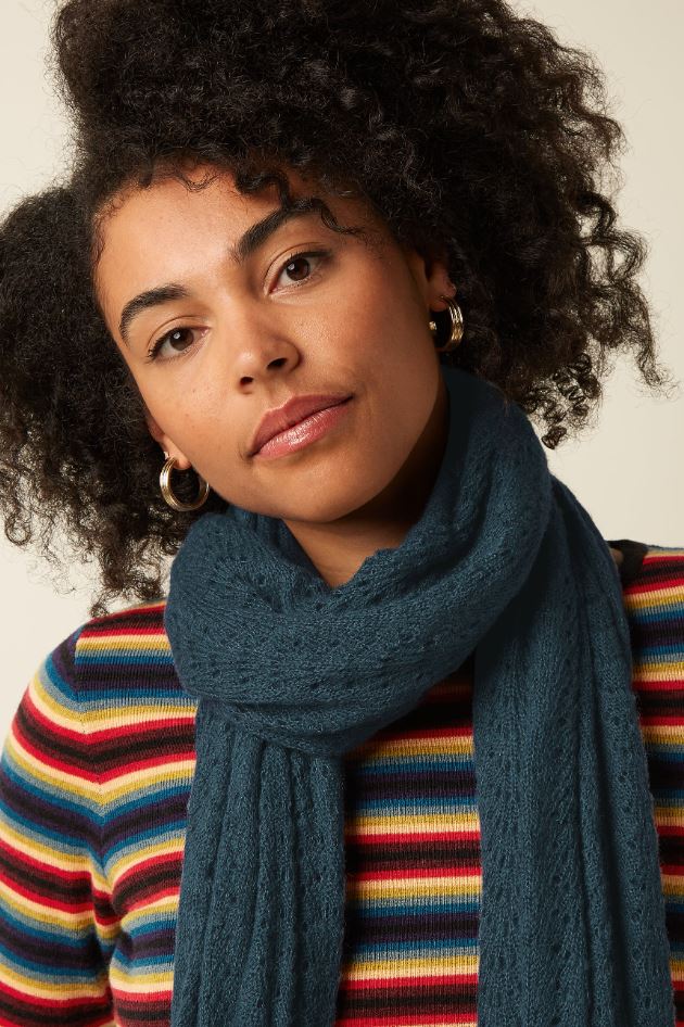 Schal - Scarf Ajour Carre - Pine Green