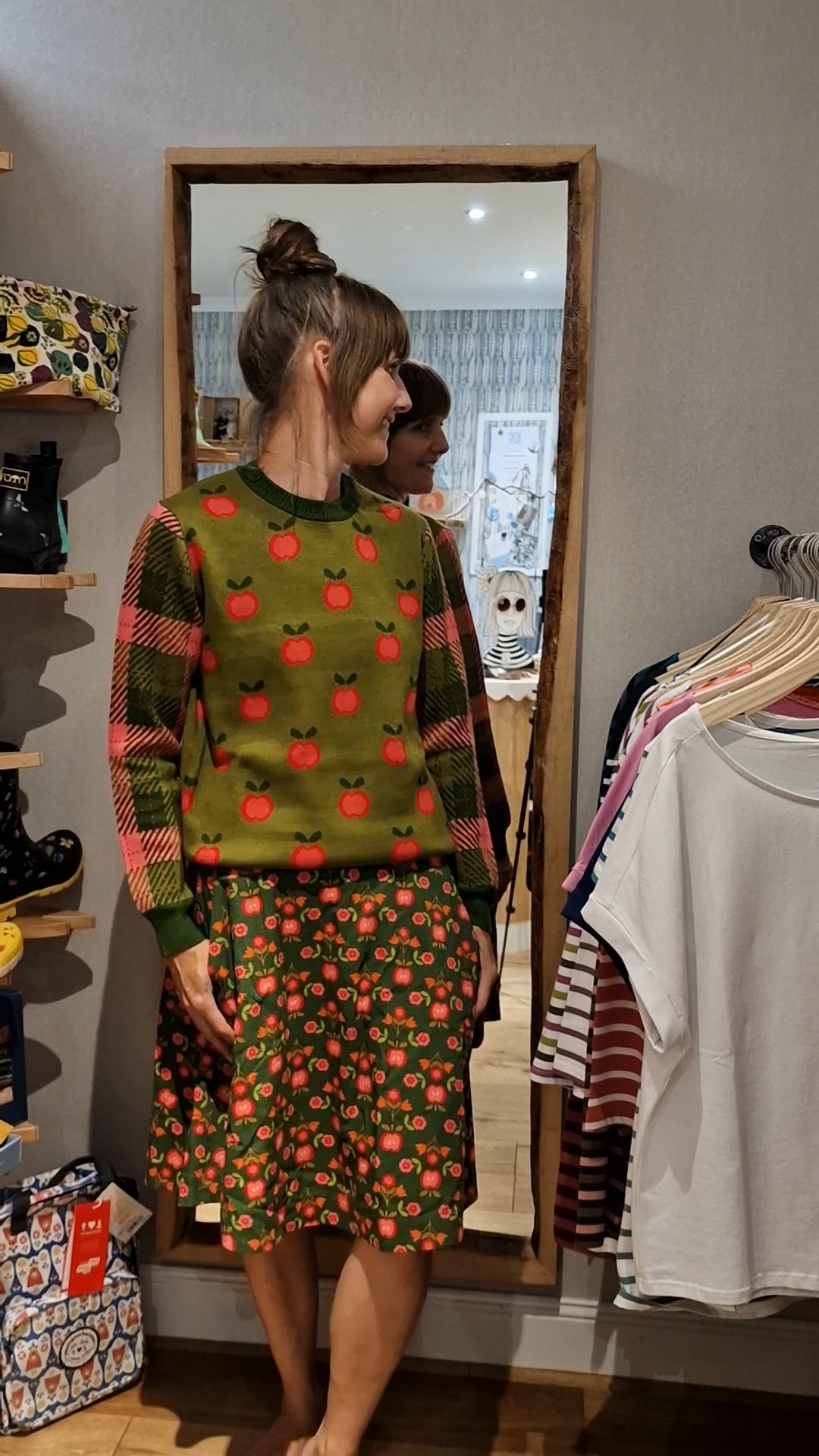 Pullover - Cosy Storyteller - granny apple pie