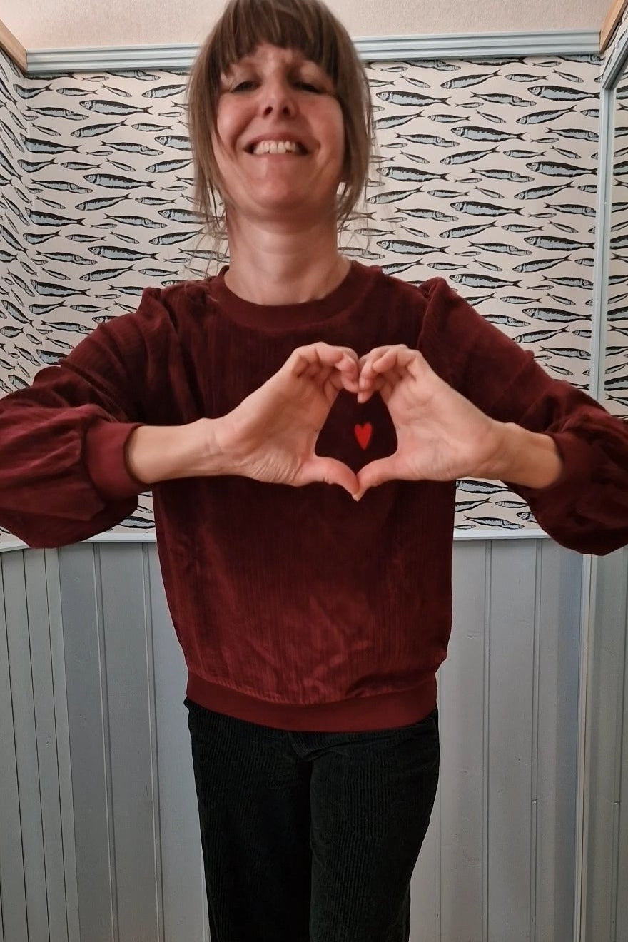 Shirt - Cool And Cozy Sweatshirt - Red