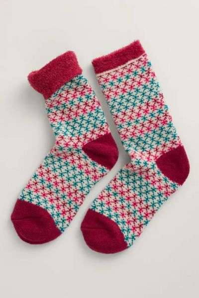 Socken - Cabin Socks - Cross Stitch Wild Berry